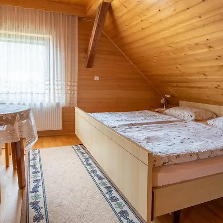 V Objemu Gora *